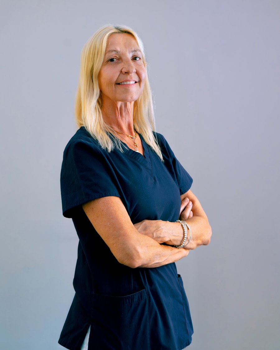 Dra. María Teresa Marín Ferrer, médico odontóloga de la Clínica Dental De Vega Marín